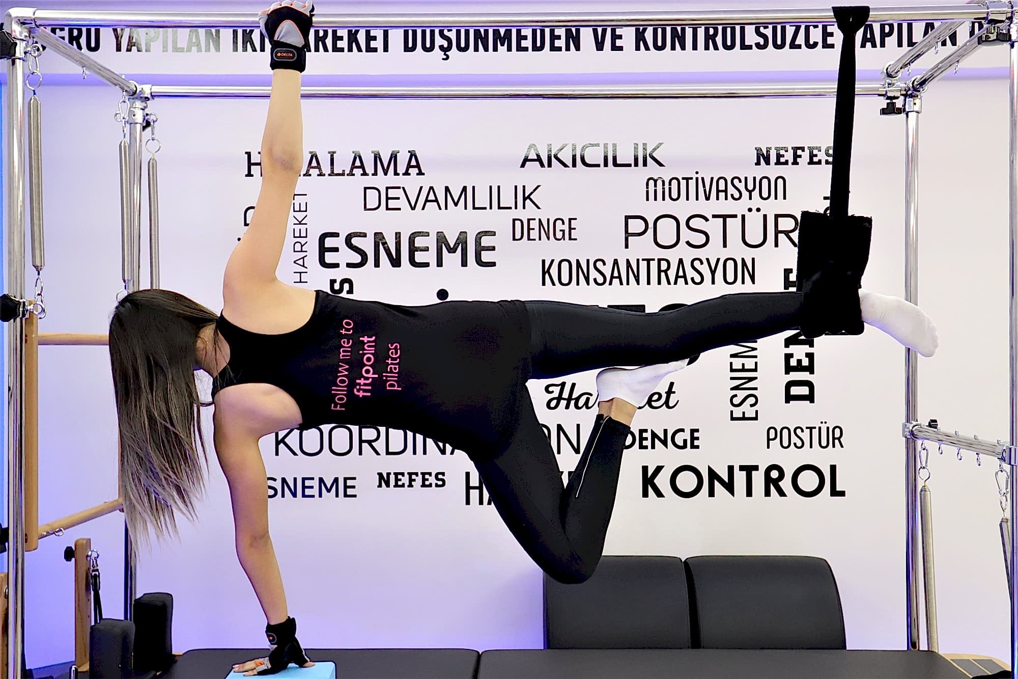 Afyon spor merkezi, afyon fitness merkezi, afyon spor salonu, afyon spor salonları, afyon fitness salonları, afyon pilates, afyonkarahisar spor salonu, spor salonu, afyon bayanlara özel spor salonu
